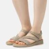 Gabor Comfort Sandalen Met Plateauzool - Schilf 2 Gabor Comfort Sandalen Met Plateauzool - Schilf -Gabor Comfort Verkoopwinkel 03cbce2fc70d4729b70dcee539ecd7a0