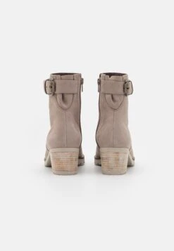 Gabor Comfort Korte Laarzen - Leinen 11 Gabor Comfort Korte Laarzen - Leinen -Gabor Comfort Verkoopwinkel 1461b3b1eadf4709a1ae930cf97c9414