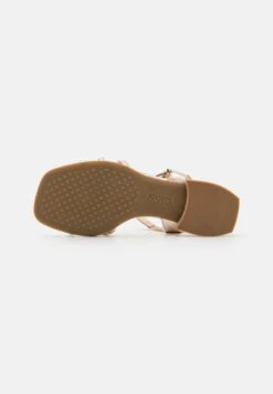 Gabor Comfort Sandalen - Muschel/Gold -Gabor Comfort Verkoopwinkel 512898bef92a410f89f630bab6cbde75