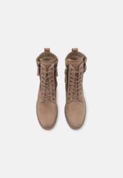 Gabor Comfort Veterboots - Sand 13 Gabor Comfort Veterboots - Sand -Gabor Comfort Verkoopwinkel 55245c3056d14040a8392aa85d963ed1