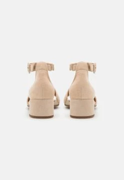 Gabor Comfort Sandalen - Desert 11 Gabor Comfort Sandalen - Desert -Gabor Comfort Verkoopwinkel a0d63a3822c848bdbed33a8af1cbd1d9