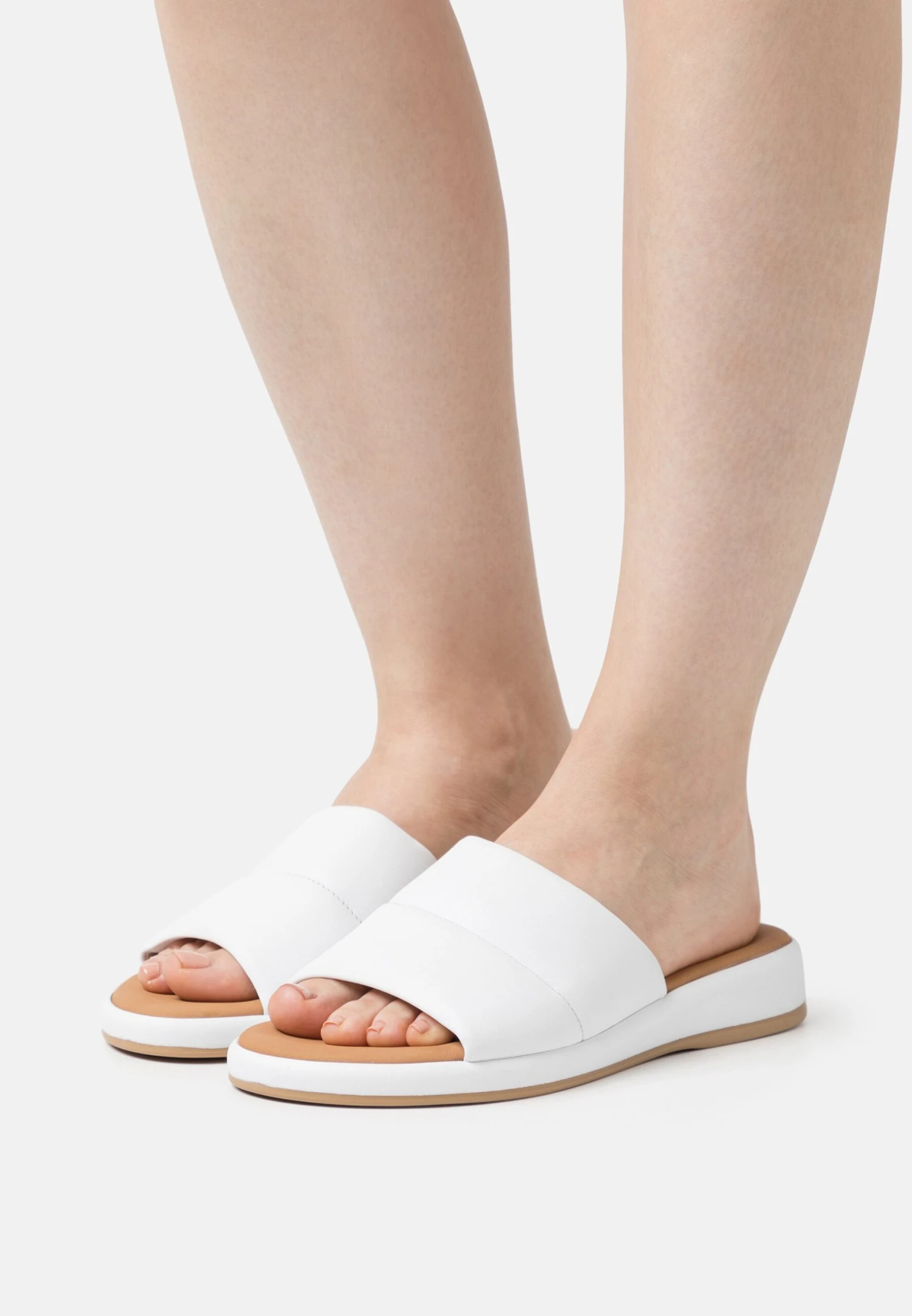 Gabor Comfort Muiltjes - Weiß 3 Gabor Comfort Muiltjes - Weiß