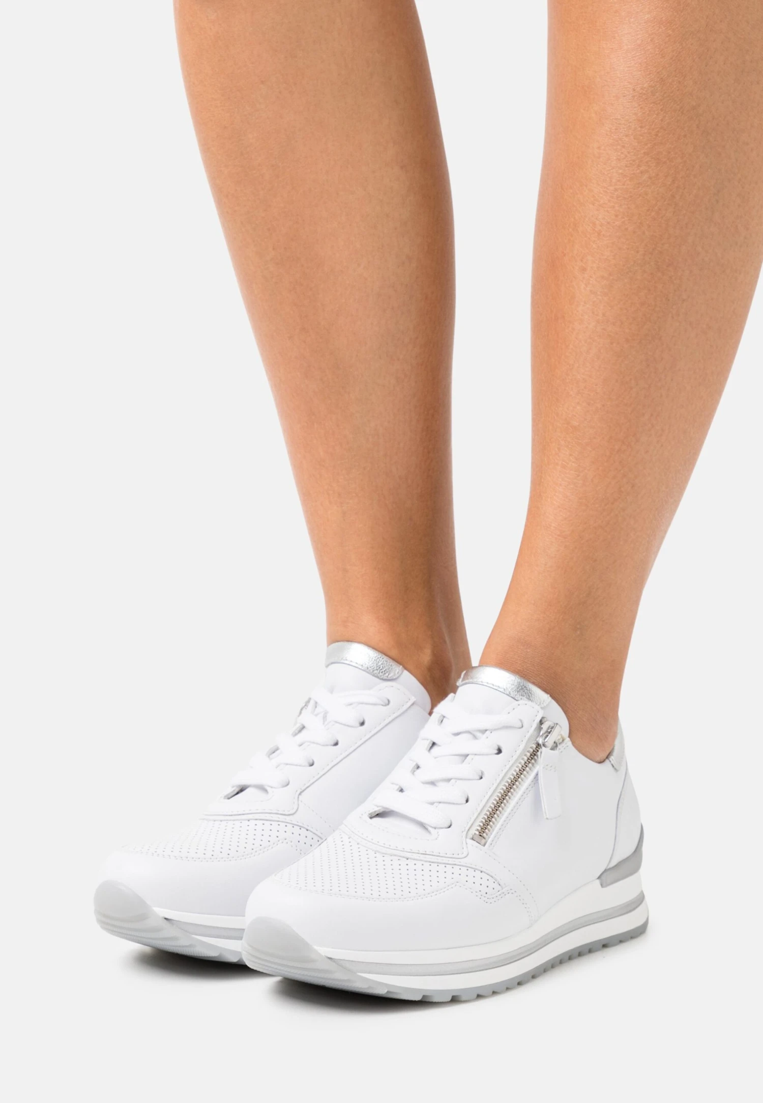 Gabor Comfort Sneakers Laag - Weiss/Silber 3 Gabor Comfort Sneakers Laag - Weiss/Silber
