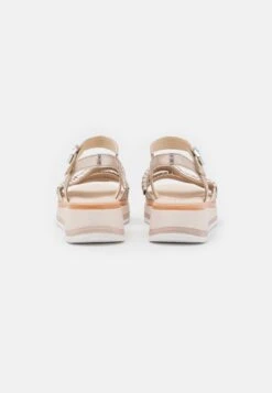 Gabor Comfort Sandalen Met Plateauzool - Puder 10 Gabor Comfort Sandalen Met Plateauzool - Puder -Gabor Comfort Verkoopwinkel c996ccea84524dcba75dfe57c2cf096f