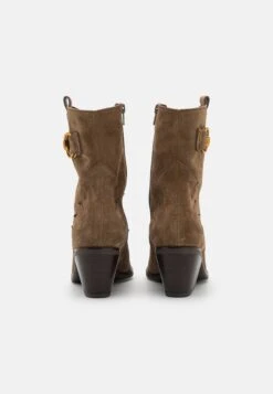 Gabor Comfort Cowboy-/Bikerlaarsjes - Farro 11 Gabor Comfort Cowboy-/Bikerlaarsjes - Farro -Gabor Comfort Verkoopwinkel effaf9240c5840e0939bf1d3bcbf1313